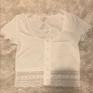 Small white lace crop top NEW!